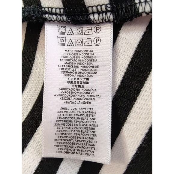 Michael Kors Woman Black White Stripe Fit&Flare Dress Size 6 Bodice Line Cut Out - Picture 13 of 13